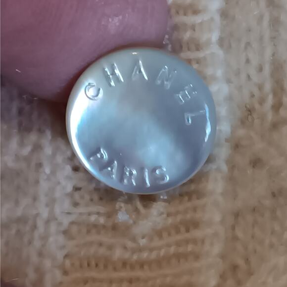 Chanel Paris Cashmere Cardigan Sweater Small Ivory Cream Button Up Back Floral - Picture 6 of 10